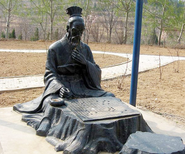 �������